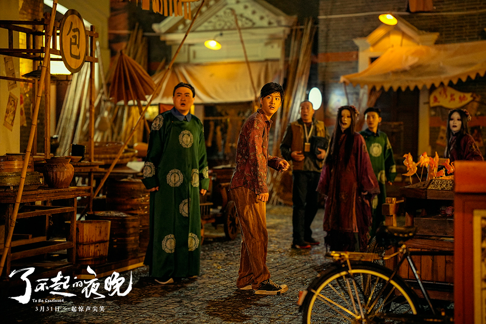 “熬鹰”剧组努力奔跑