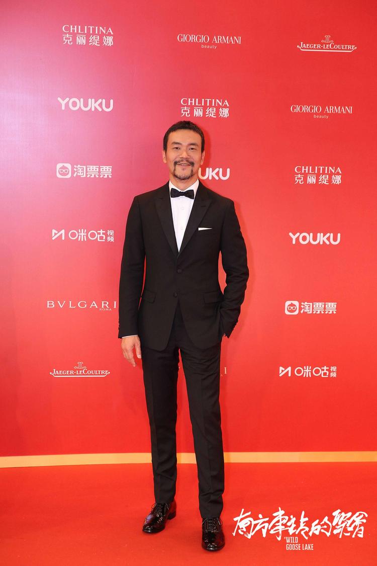 5c0ad2c6ac16422e61cb8c2a0dda2055876596