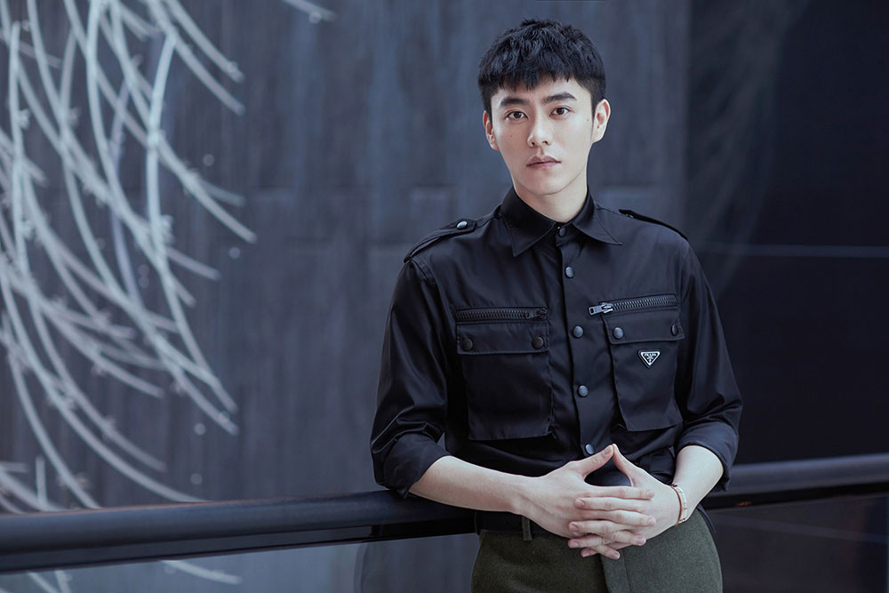 烈火军校制服大比拼李程彬气场全开展现模特身材